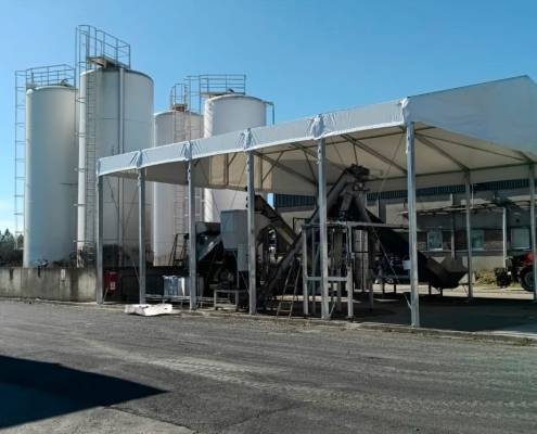 Auvent abri industriel exterieur
