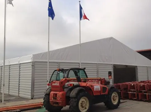 Extérieur structure 20 x 30m St Dizier