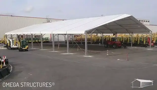 Auvent industriel sans périphérie latérale