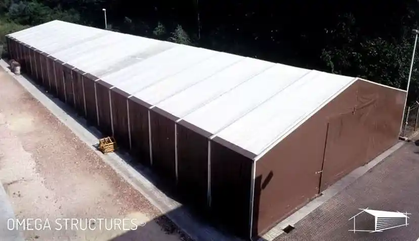 taille-tente-de-stockage-1000-metres-carres